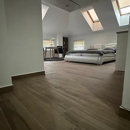 Seti Gorgeous With Jacuzzi Apartment *