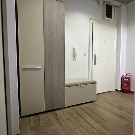 Apartment Seti Gorgeous With Jacuzzi Belgrade